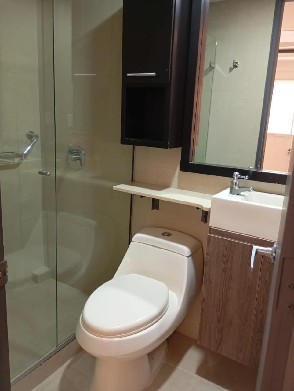 Hotel Med 33 Medellín Zewnętrze zdjęcie